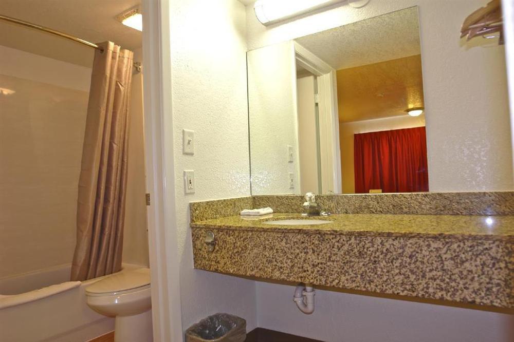 Motel 6-Amarillo, Tx - Airport Phòng bức ảnh